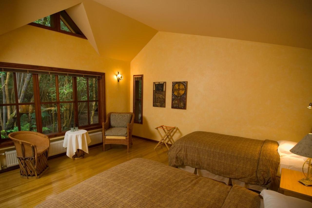 Yan Kee Way Lodge Bungalow Puerto Varas Buitenkant foto