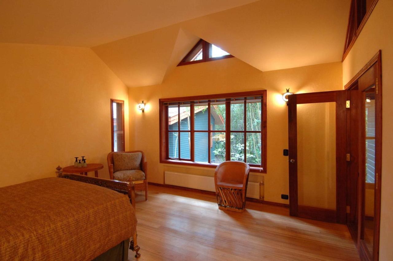 Yan Kee Way Lodge Bungalow Puerto Varas Buitenkant foto