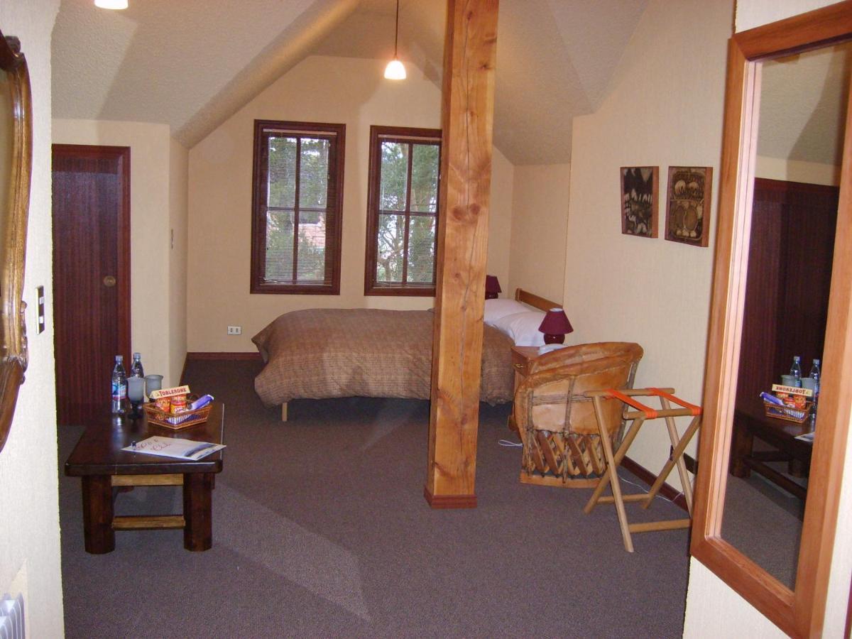 Yan Kee Way Lodge Bungalow Puerto Varas Buitenkant foto