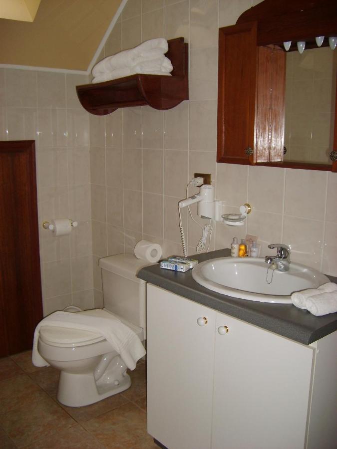 Yan Kee Way Lodge Bungalow Puerto Varas Buitenkant foto